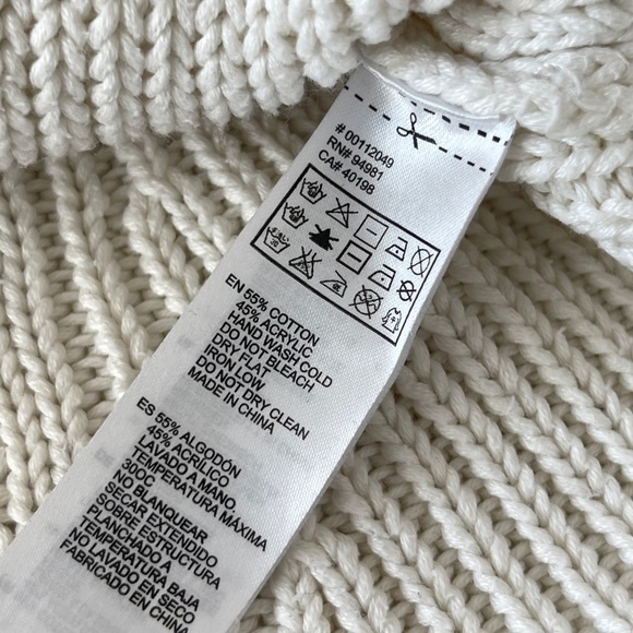 Forever 21 Cropped Knit Sweater - Picture 7 of 7